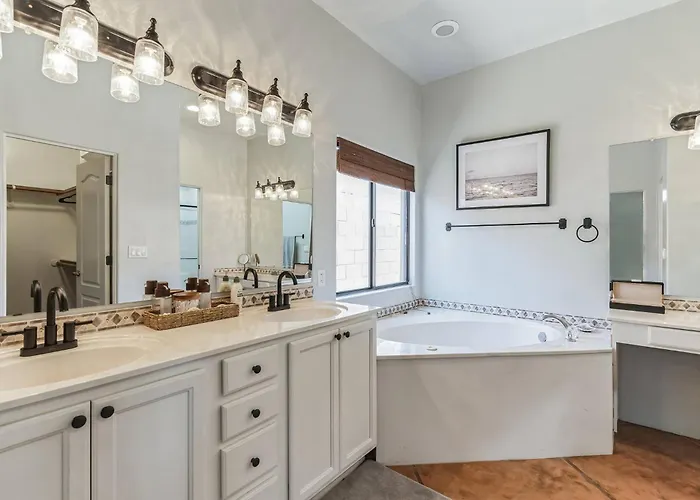 Pristine Placita | Spa-like Oasis W/ Pool & Views