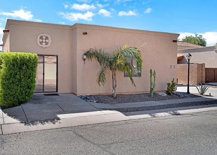 Pristine Placita | Spa-like Oasis W/ Pool & Views Tucson
